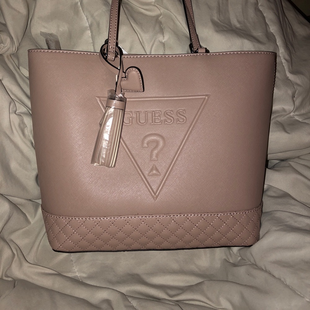 Mauve Guess bag NWT❌Sold❌